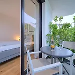 Διαμέρισμα Carmensita Premium *